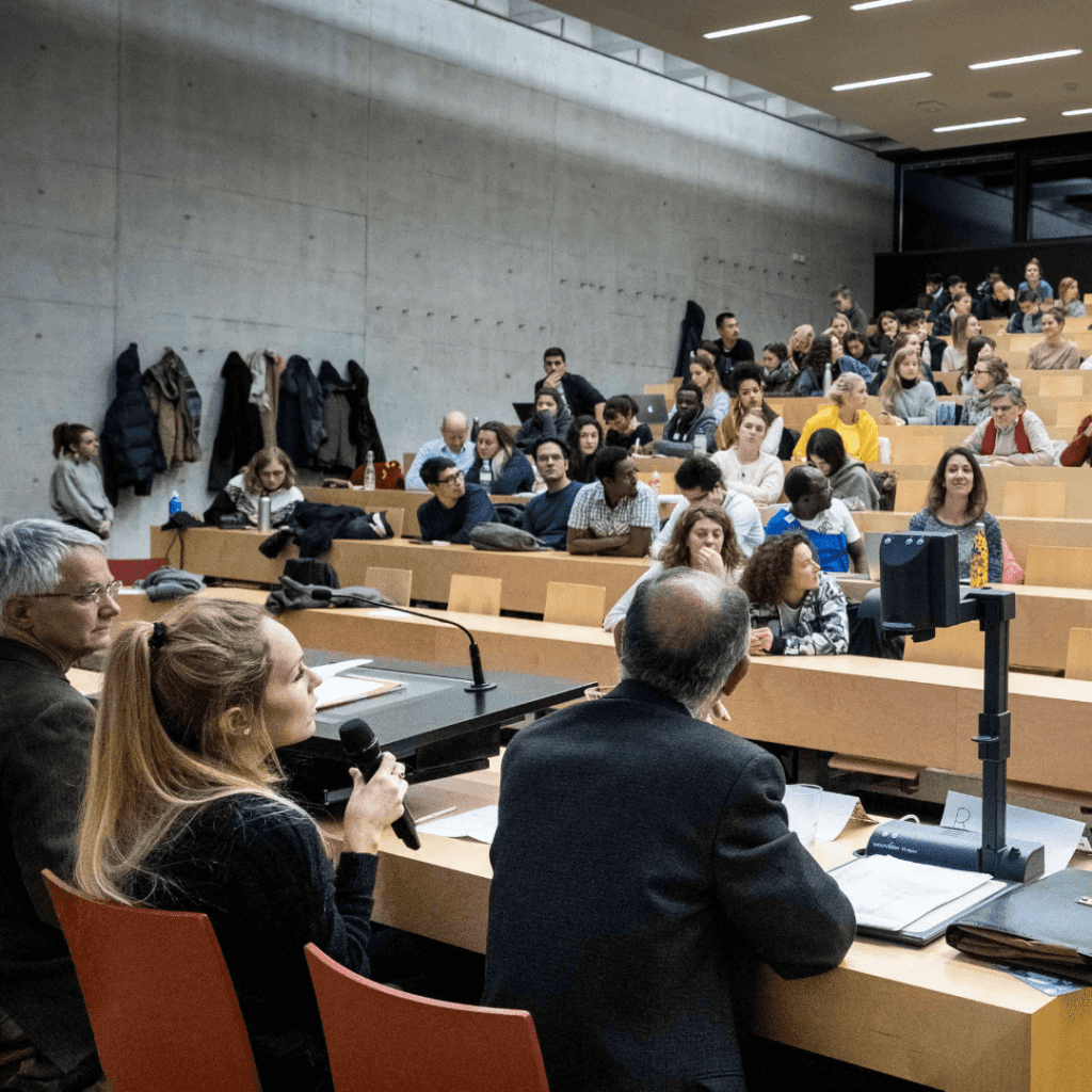 Conference Fribourg 8.png